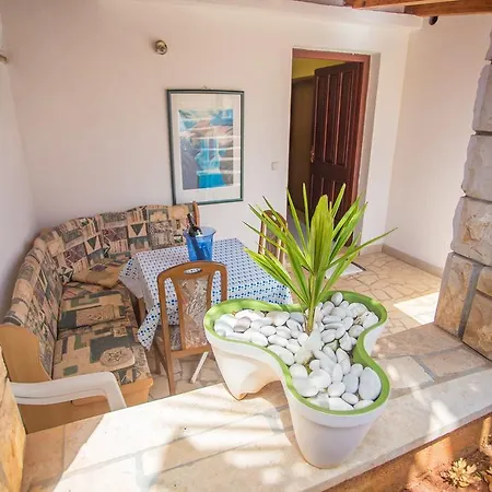 One-bedroom In Porec/istrien 9924 Daire *