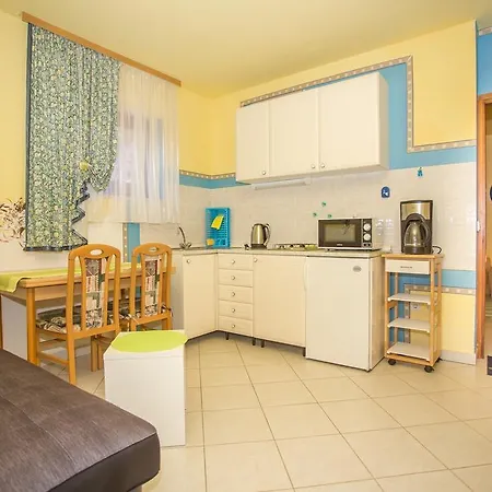 One-bedroom In Porec/istrien 9924 Poreč